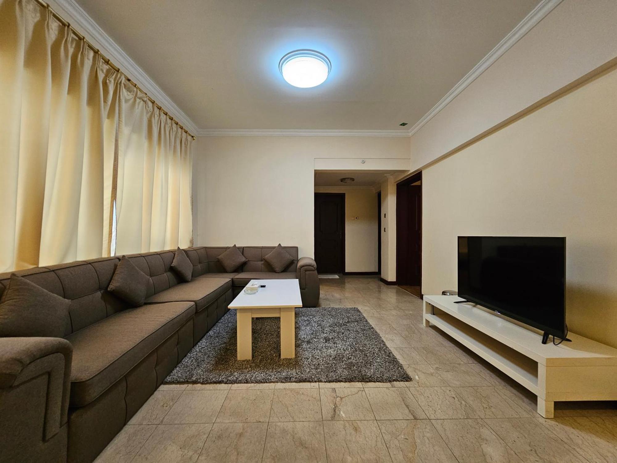 Majestic Hotel Manama Exterior photo